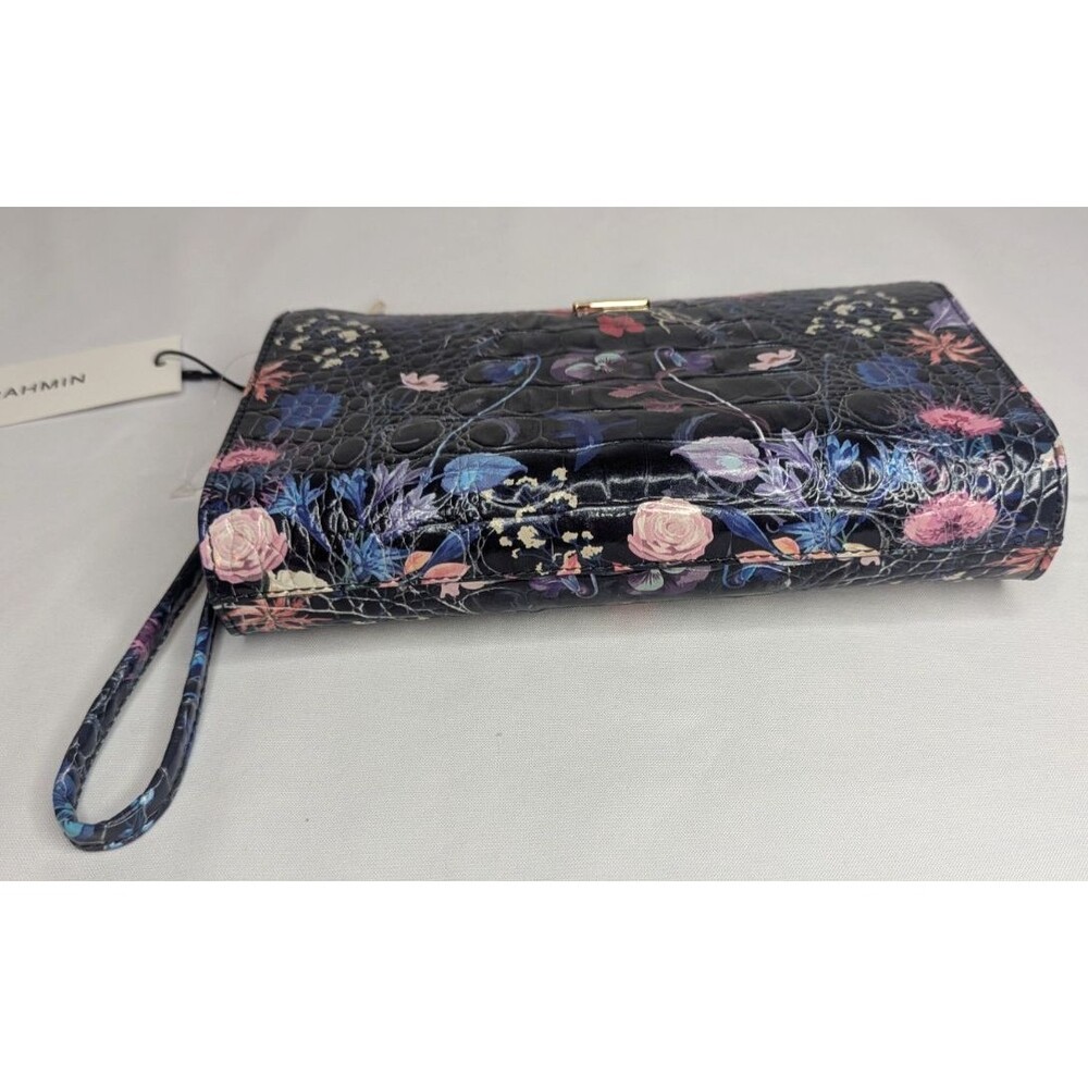 Brahmin Daisy Large Zip Wristlet - Folktale Melbourne, NWT - Picture 5 of 9